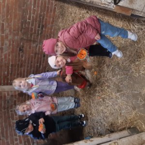 Wycieczka do ,,Szczęśliwej zagrody ''w Skowierzynie