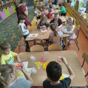 Dzięki pracy plastycznej wyrażamy swoją złość.