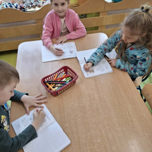 Uczymy się "grupowo" pozbywać tremy.