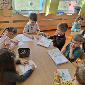 Kolorujemy Pana Zielonka:)
